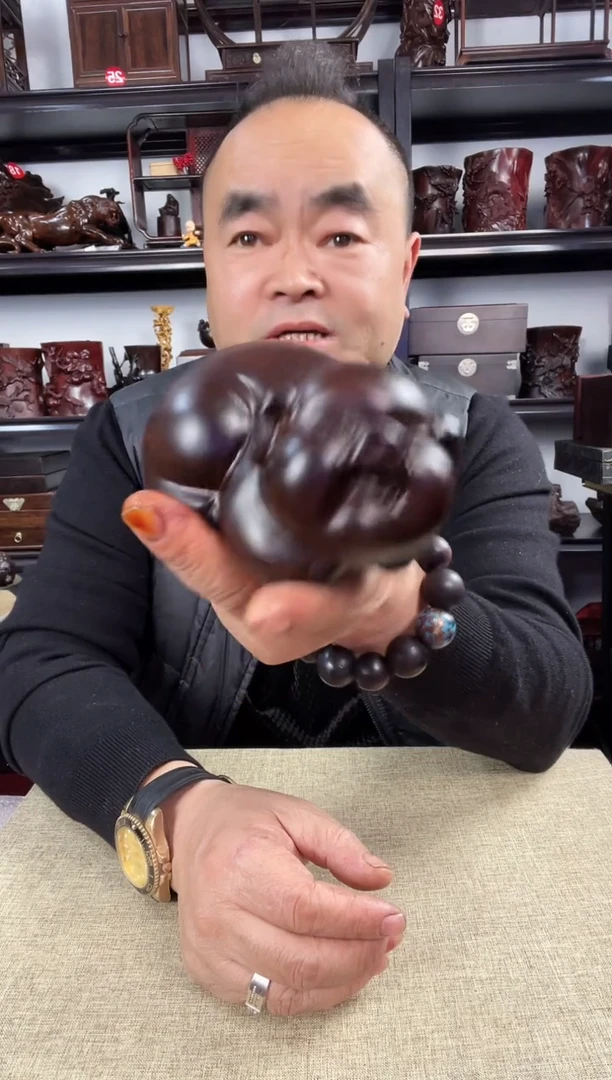木老李红木工艺品小猪