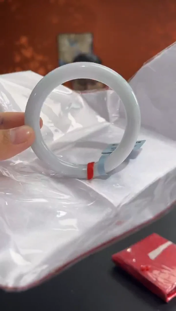 未镶嵌手镯翡翠翡翠手镯 54