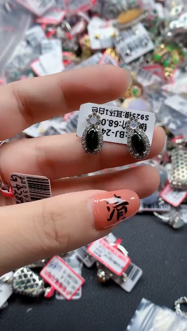银S925镶嵌戒指翡翠天然A货缅甸翡翠