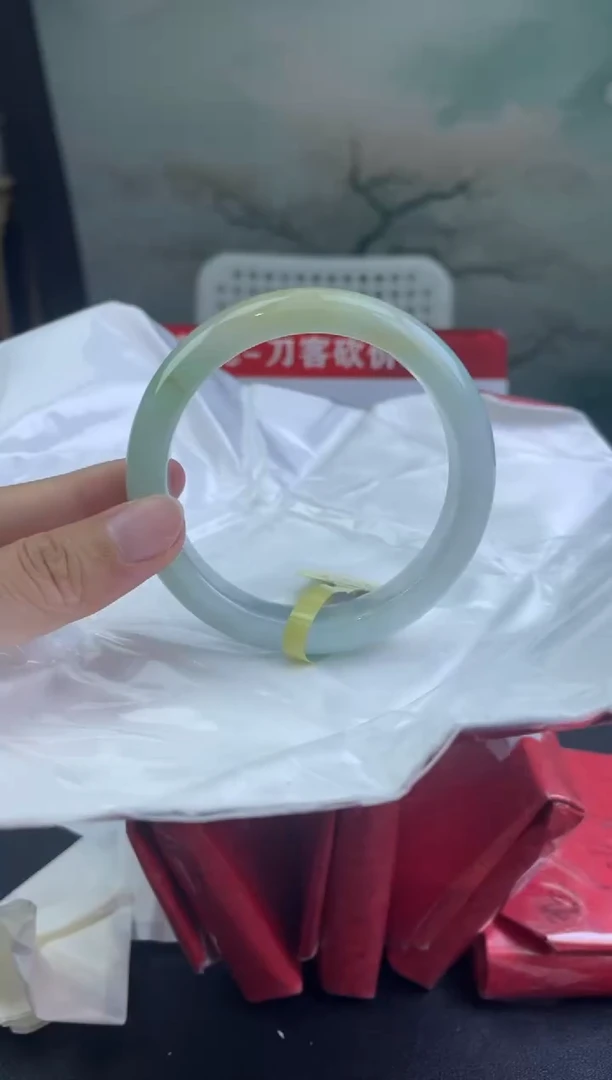 翡翠手镯未镶嵌15翡翠手镯
