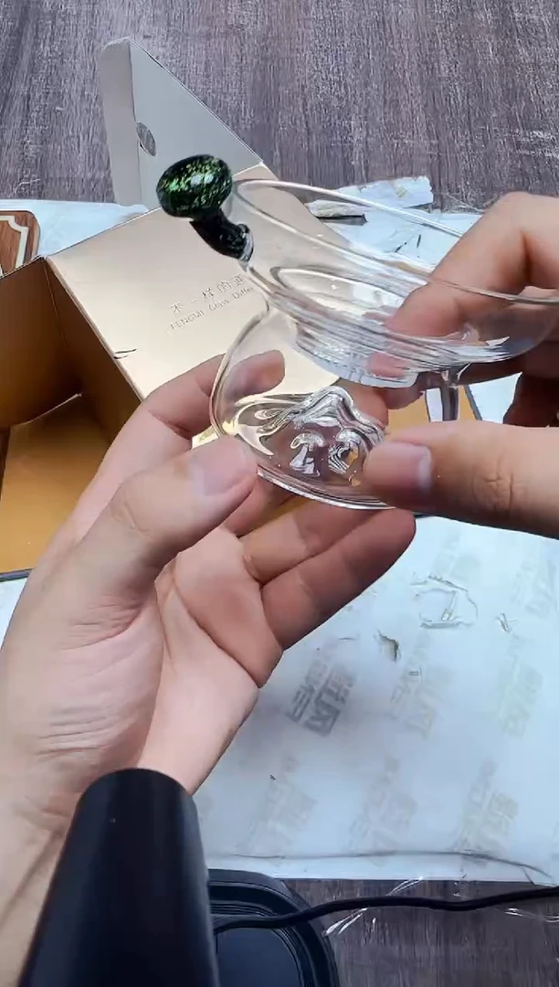 风谜·黑金观山茶漏透明