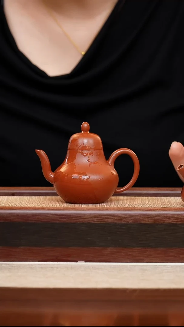 朱泥高思婷130cc宜兴手工紫砂壶