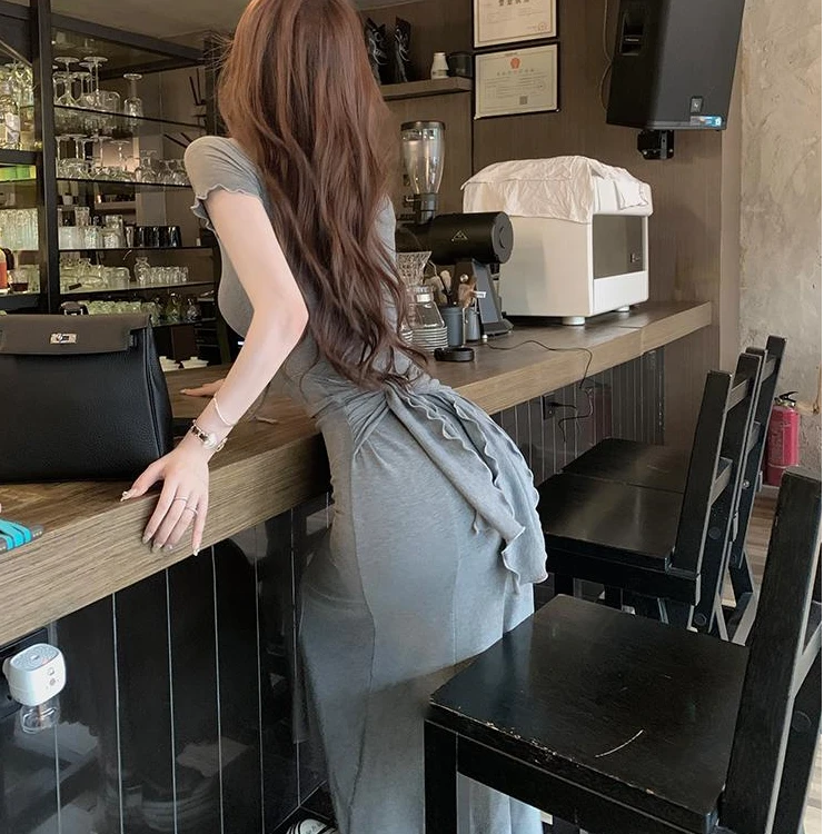 设计感褶皱修身连衣裙女装夏季新款小众绑带包臀裙鱼尾裙