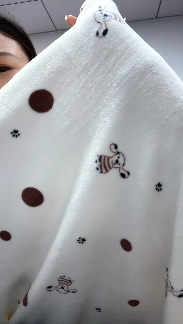 法兰绒2.5x1.8左右尺寸面料已主播介绍为准