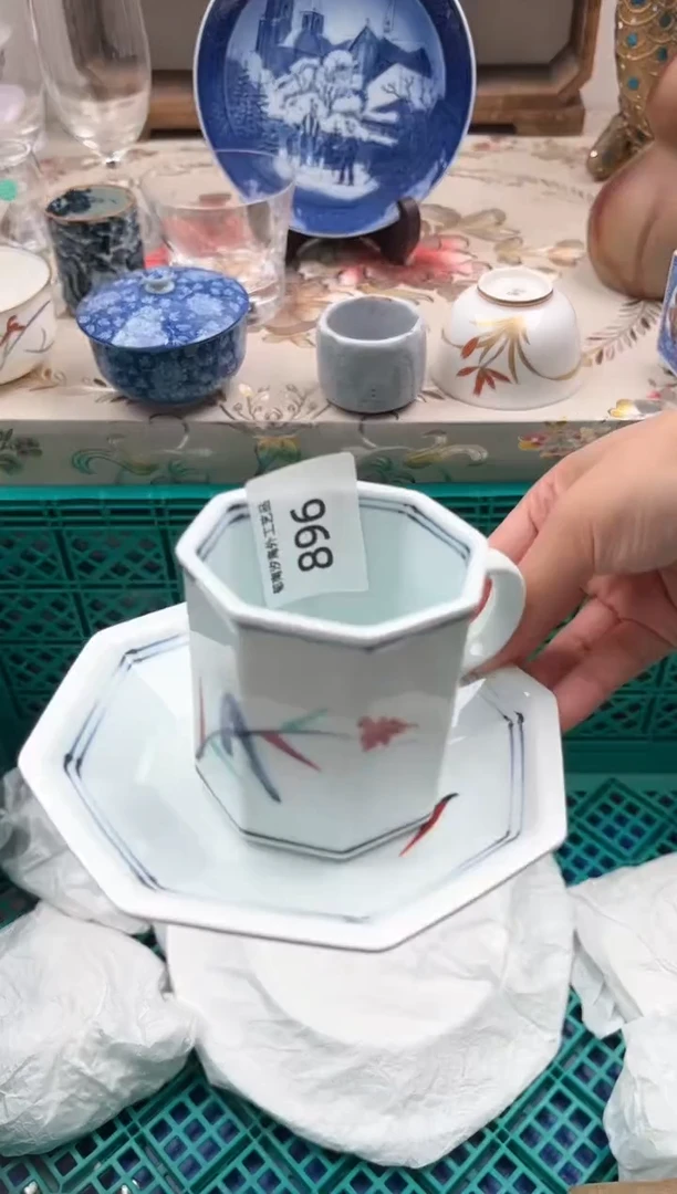 瓷片鄢*涛O         896
