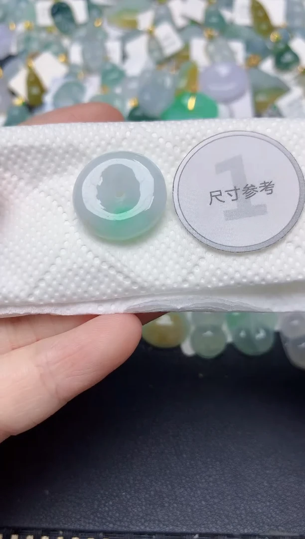 颈饰未镶嵌翡翠天然缅甸A货翡翠