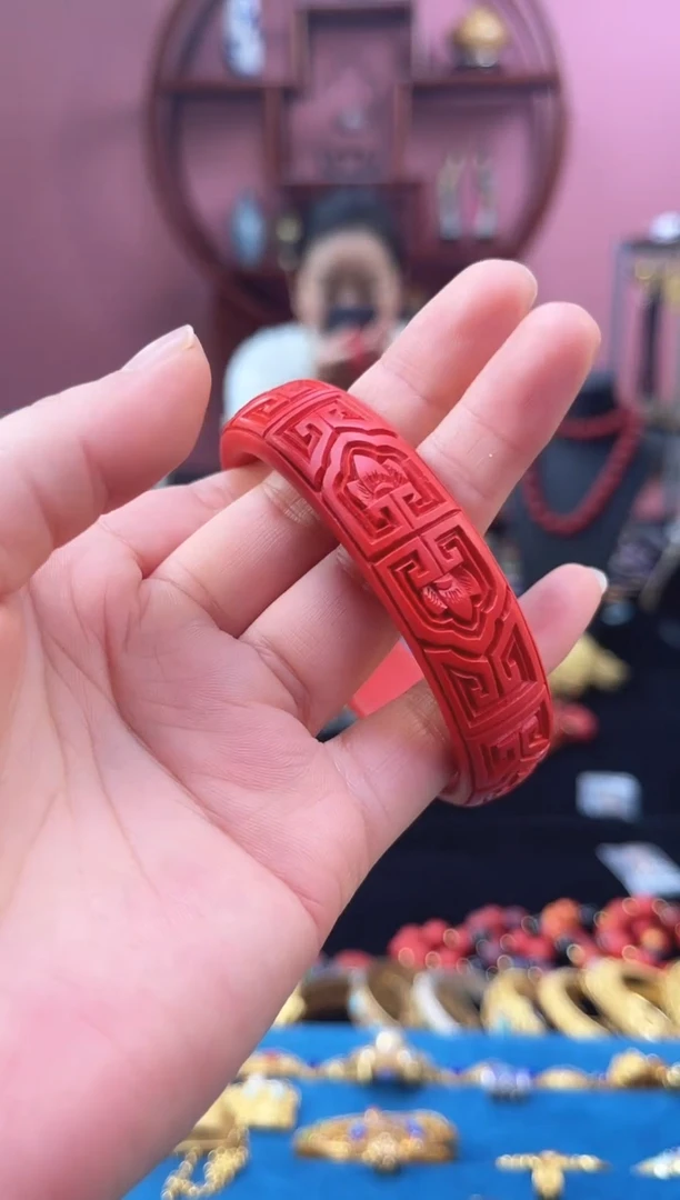 非遗 雕漆铜手镯 62 古贝纹