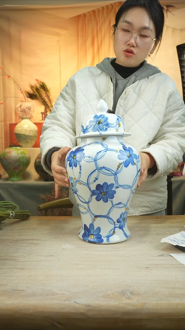 高度 42口径12 陶瓷花瓶