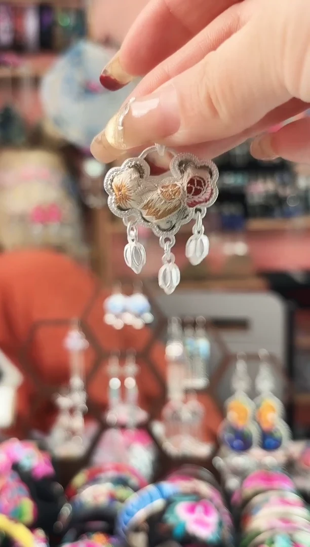 艺枝独绣手工饰品23