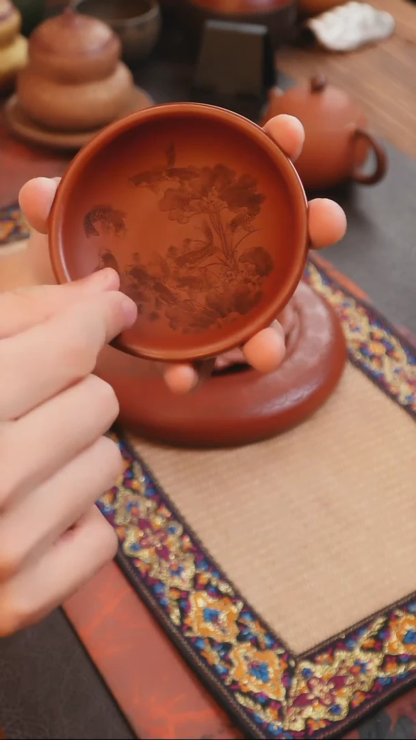 紫砂茶叶罐爱莲说主人杯