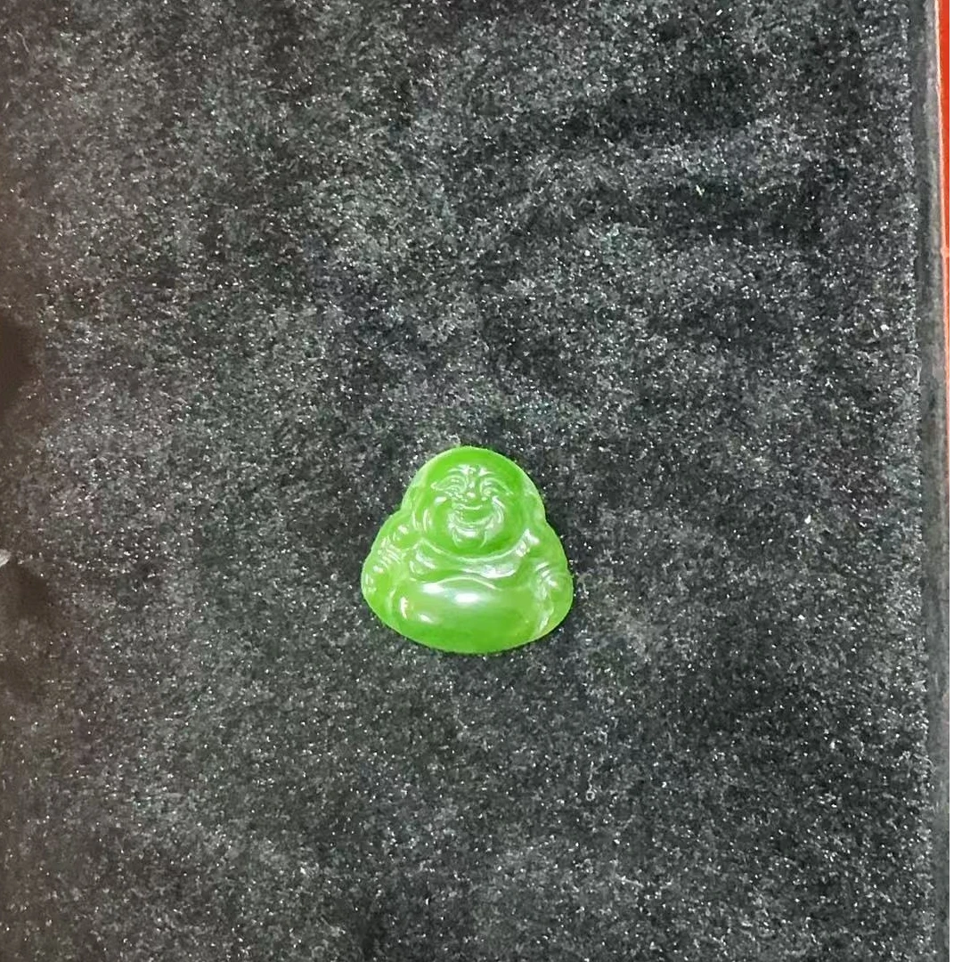 和田玉俄料佛公吊坠多样性其一发货