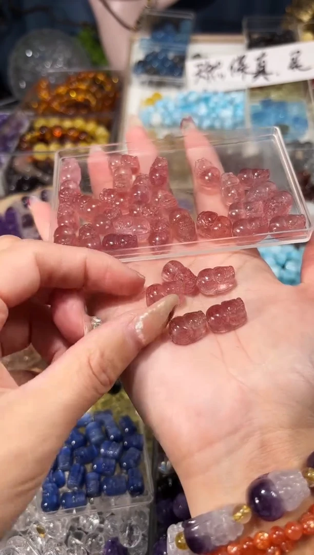 【闪购商品】水晶手串未镶嵌草莓晶貔貅一个宽卡9+