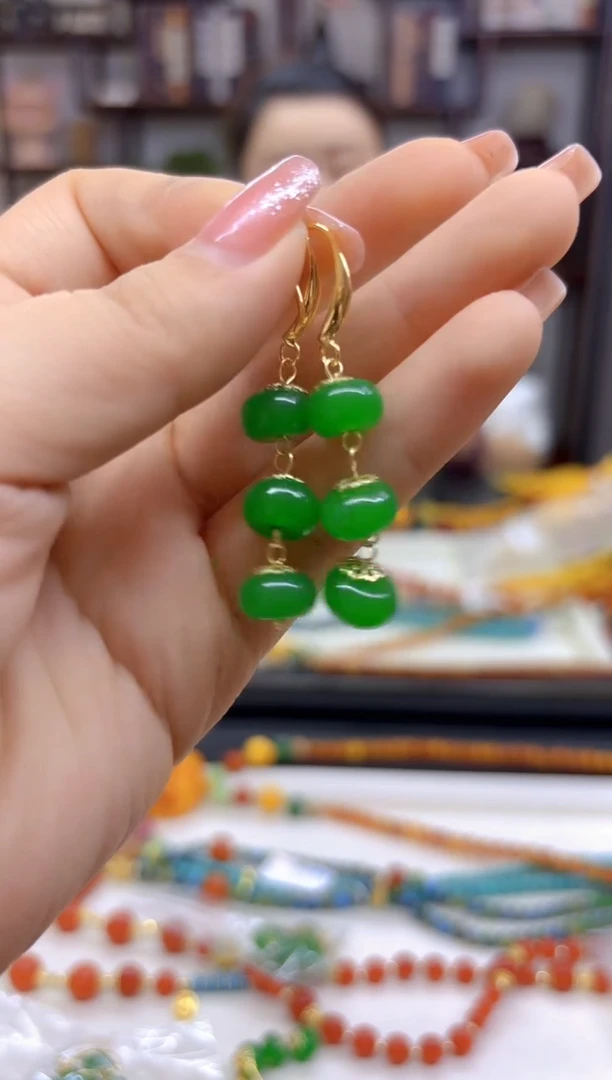 【闪购商品】翡翠耳饰14K金镶嵌耳坠E351