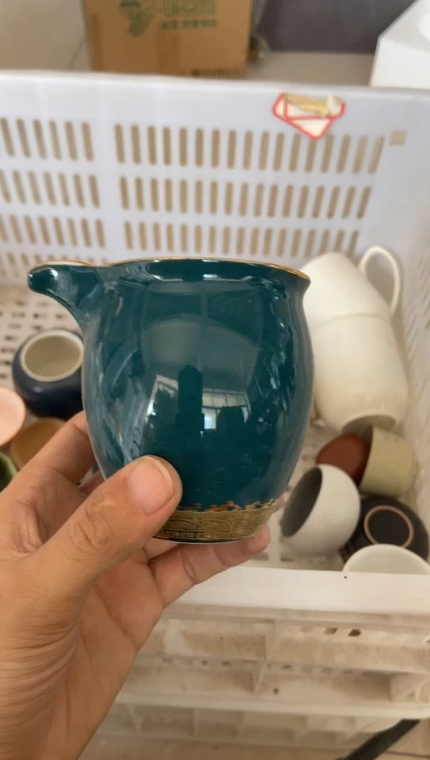 无运费险有瑕疵的摄影的产品有使用过的痕迹有点脏介意勿拍