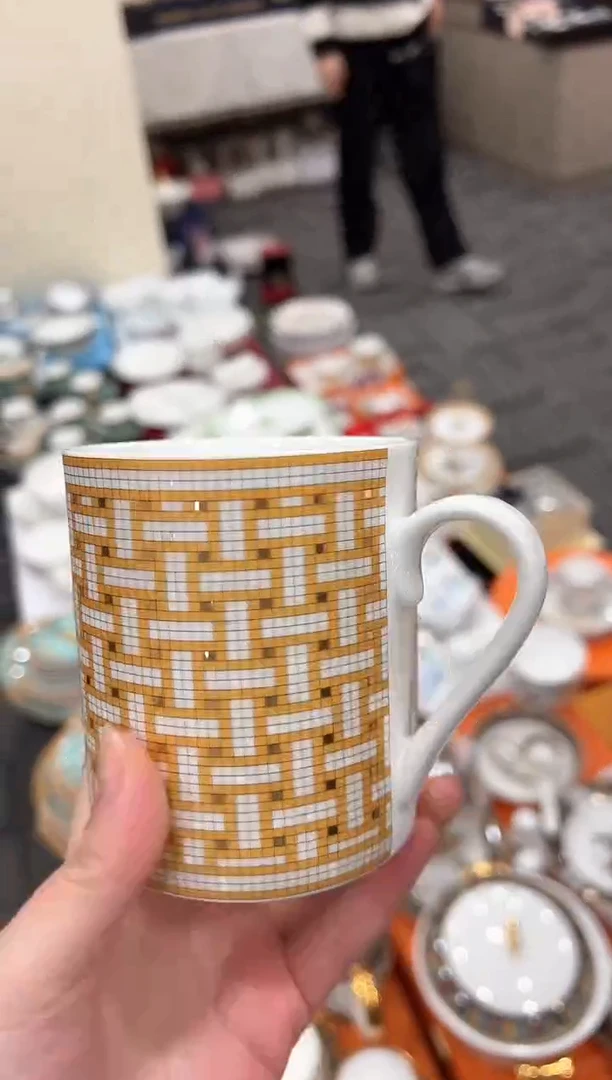 【闪购商品】杯H354------------