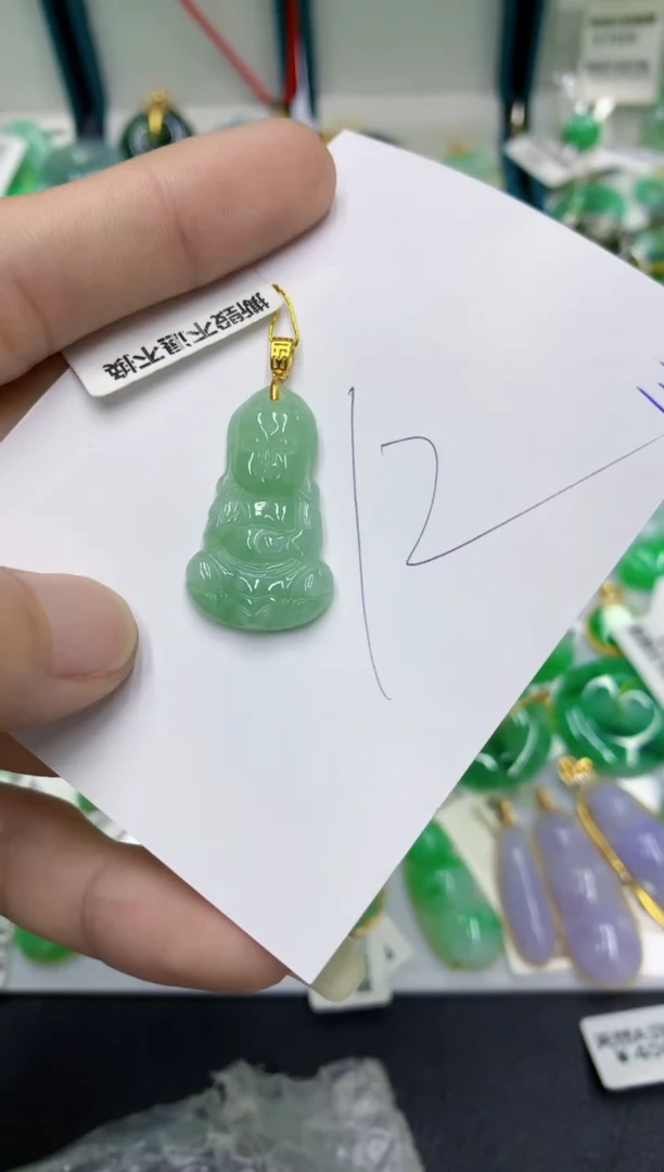 翡翠未镶嵌颈饰11111111111