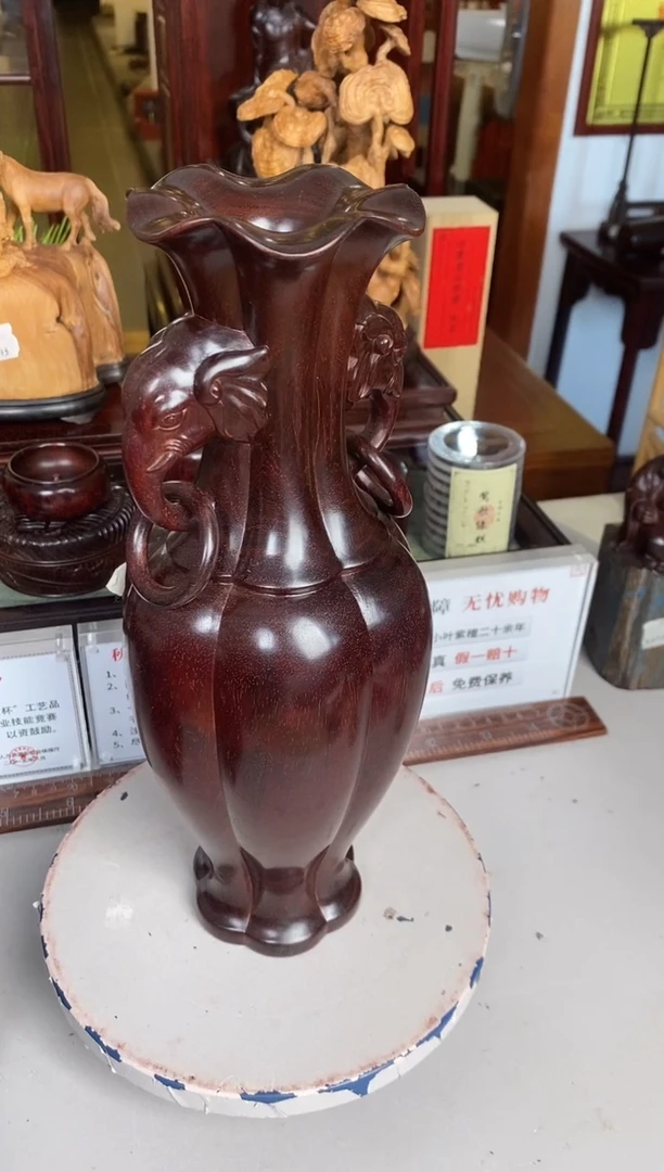 紫檀木类端景台花瓶