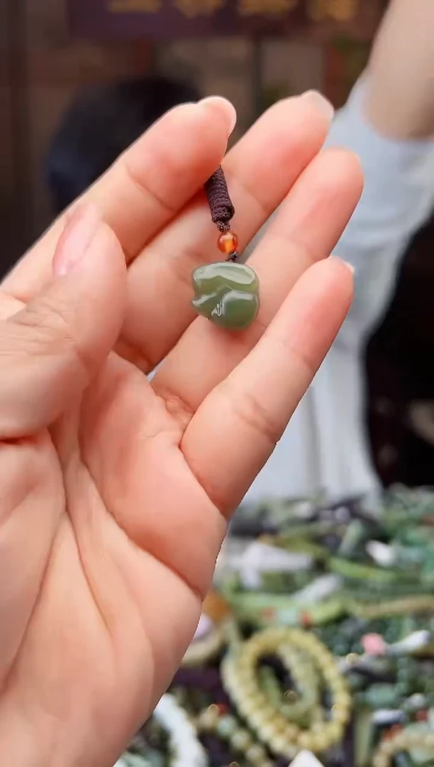 颈饰未镶嵌和田玉多样性发货拍一发一