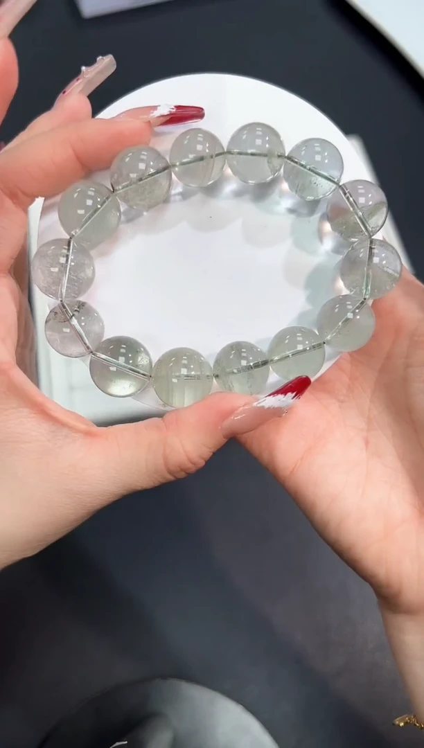 【闪购商品】水晶手串未镶嵌30o多样性发其一/1条默认微瑕