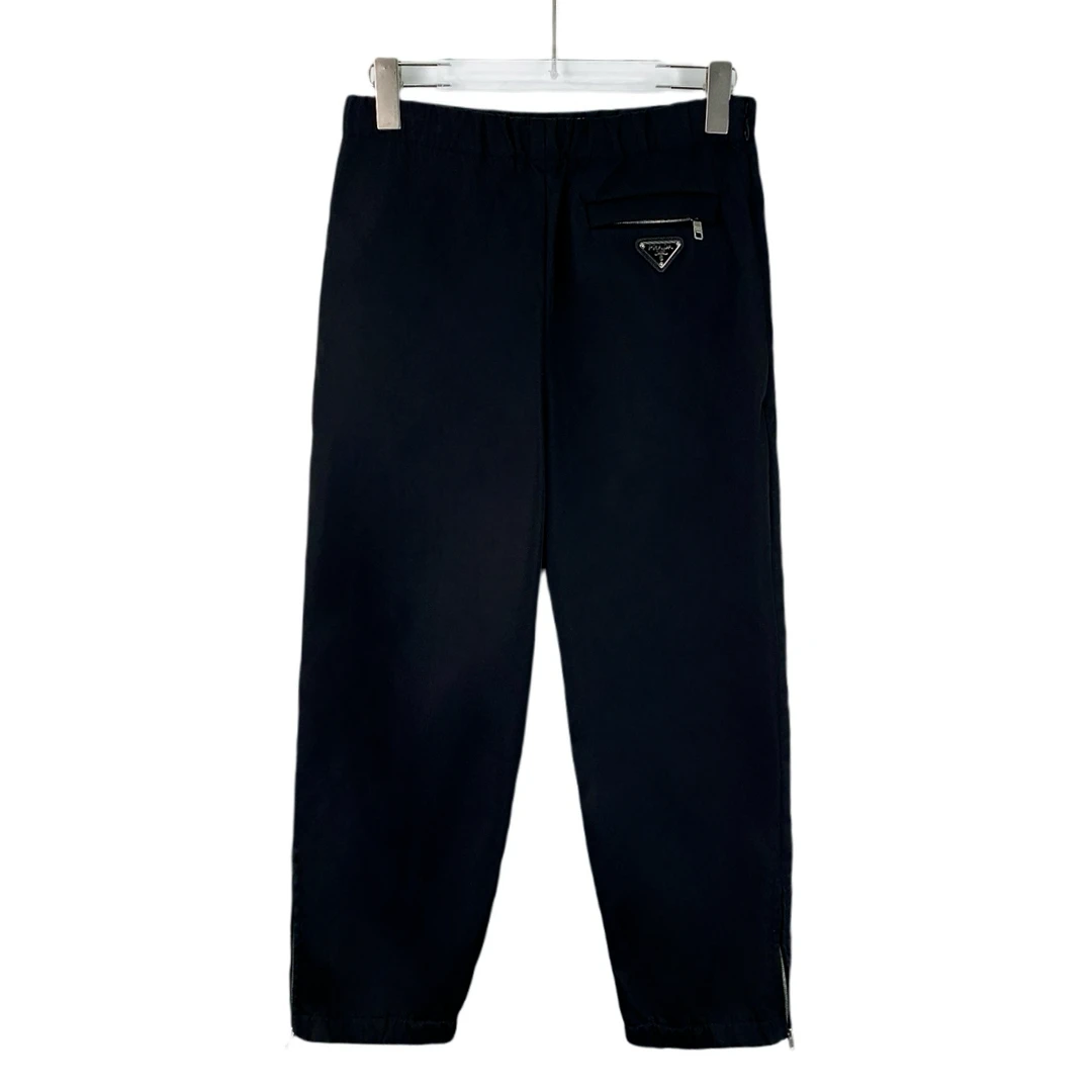 99新 Prada/普拉达 EM0056 黑色三角标束脚休闲长裤 40 M码
