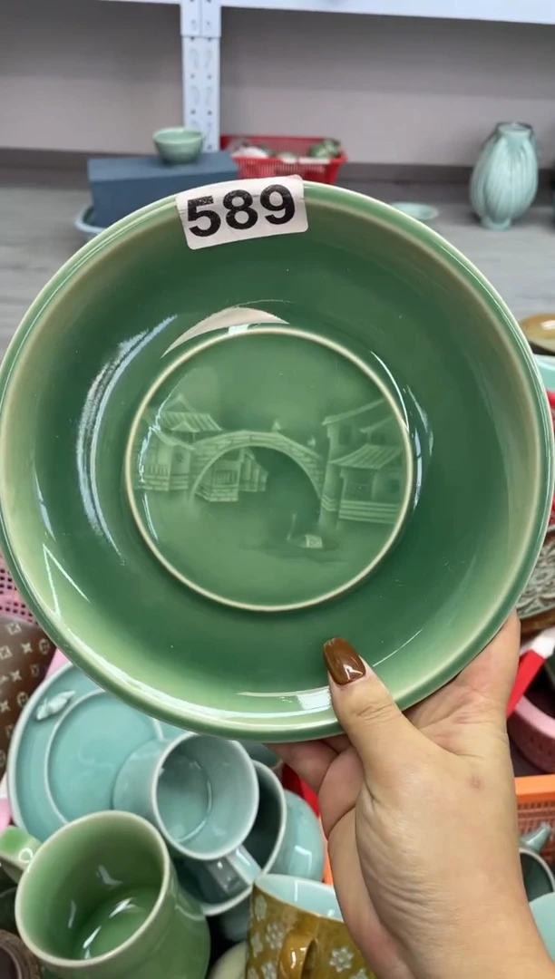 瓷背面粘底或缩釉特价福利 微瑕 慧仙青瓷