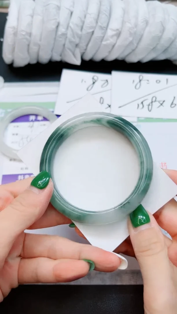 石英质玉手镯未镶嵌398-59.4