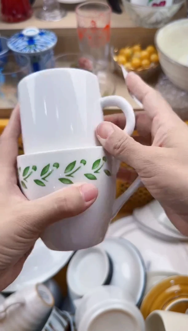 177回流瓷器，默认微瑕，18包邮