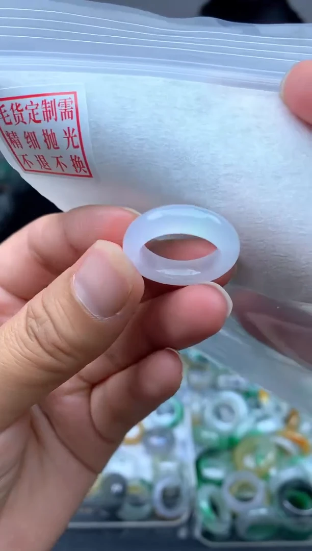 定制翡翠未镶嵌毛货需精细抛光戒圈10#