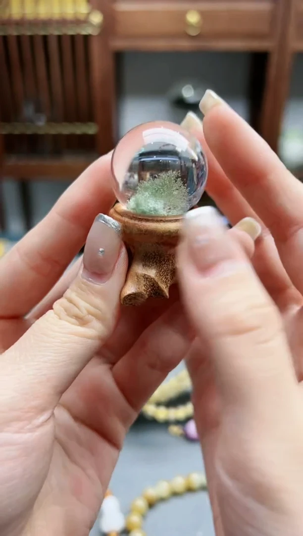 【闪购商品】水晶摆件未镶嵌幽灵水晶球摆件*1 ZD赠底座