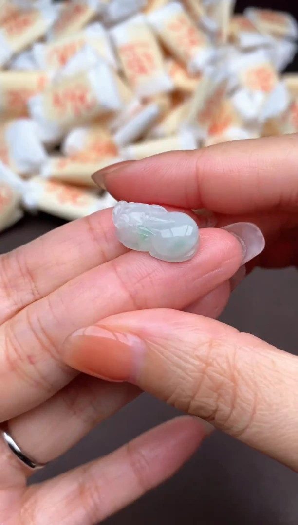 未镶嵌挂件翡翠福利