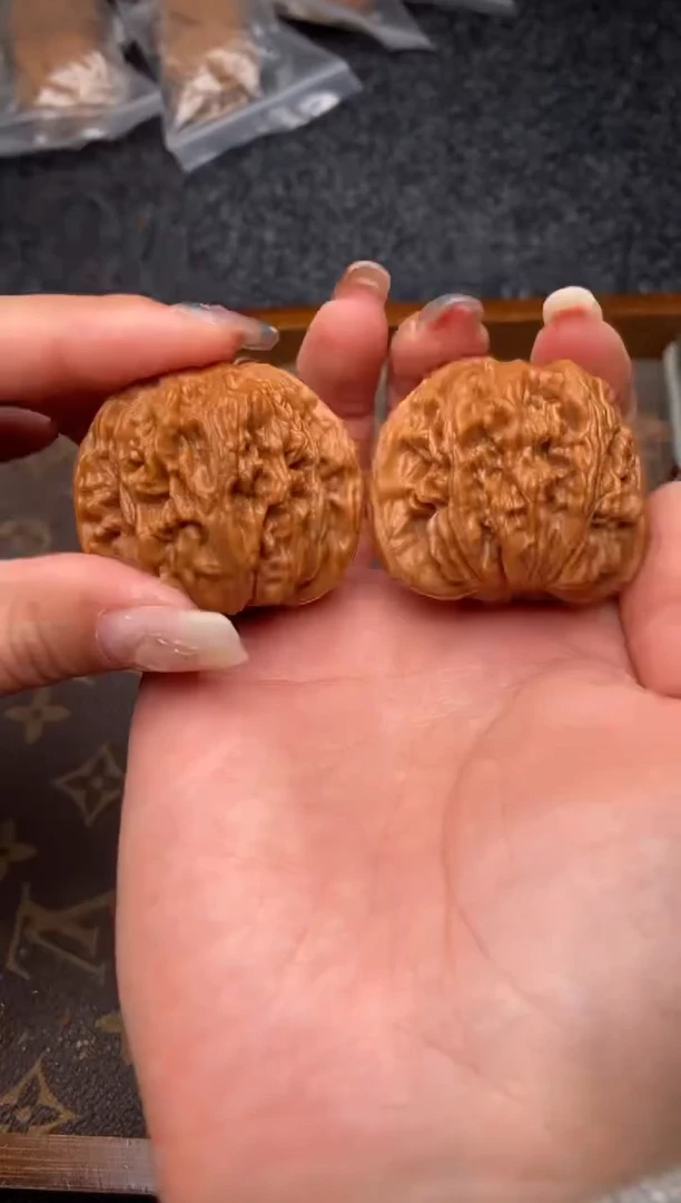 把件文玩核桃B158号44尺四座楼