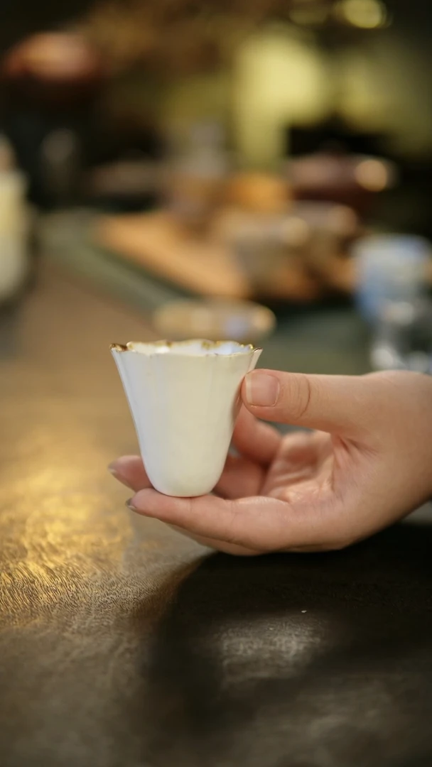 @*今阿眠    耿道锦紫金葵口杯*5