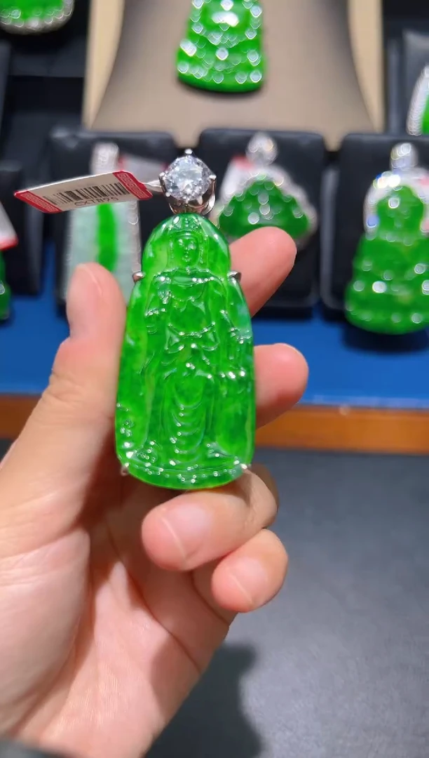 【闪购商品】翡翠颈饰未镶嵌天然A货翡翠26