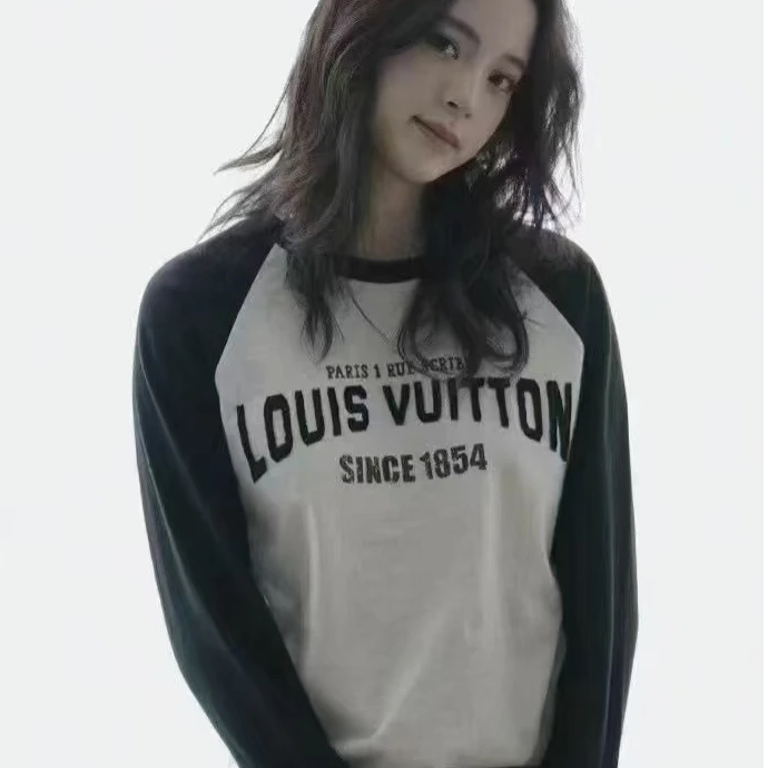 99新 LouisVuitton/路易威登 黑白拼色字母印花长袖T XS码