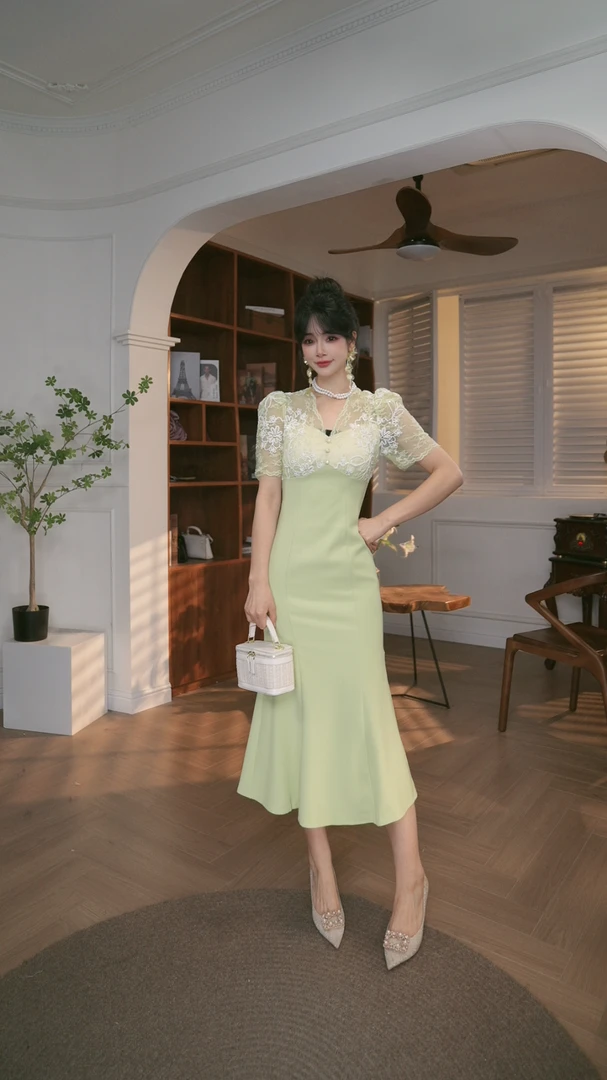 【JANE·简】2025春季新款轻熟风女装气质V领收腰连衣裙21253