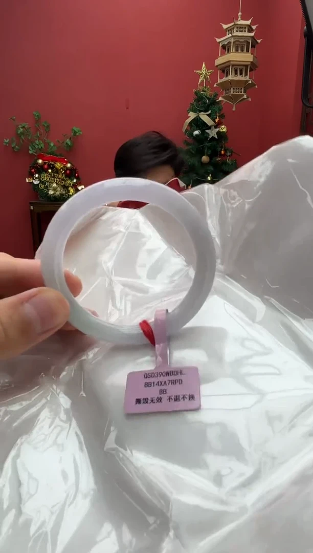 未镶嵌手镯（圆镯）翡翠翡翠手镯16