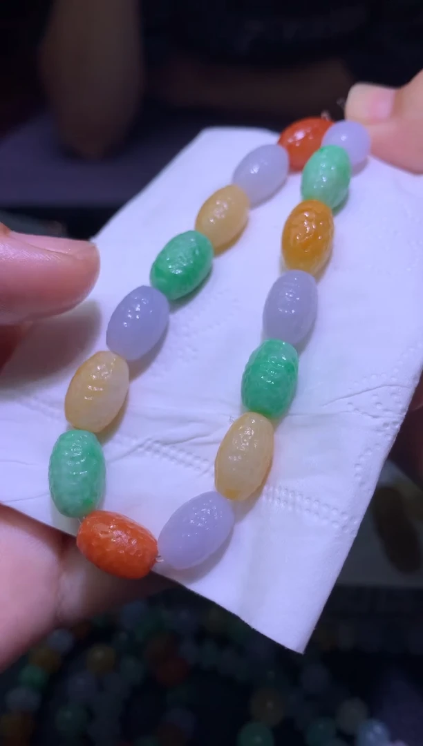 定制翡翠未镶嵌毛货