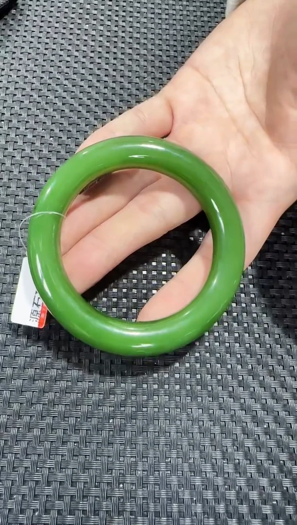 【闪购商品】和田玉（碧玉）手镯未镶嵌圈口约56mm