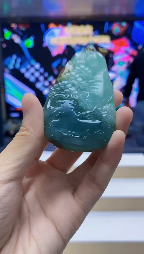 未镶嵌定制翡翠-毛货挂件33