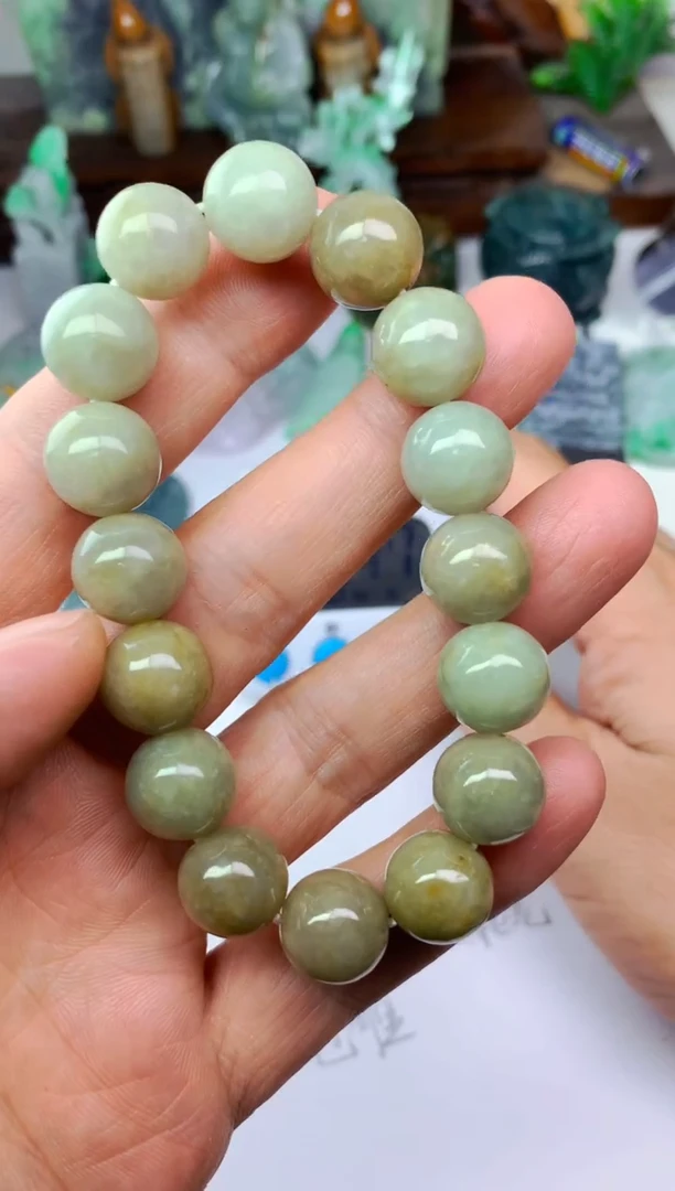 颈饰未镶嵌翡翠张*手串
