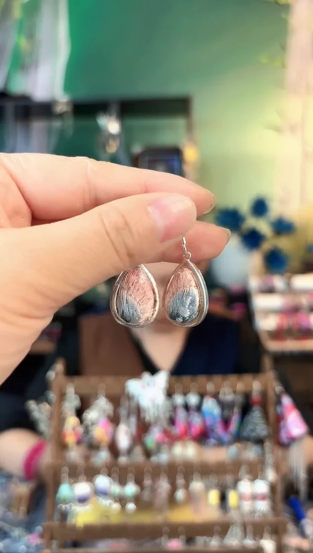 织绣彩云南阁非遗老绣512