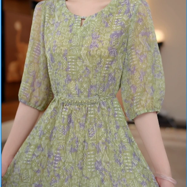 （刘七七）2025新款连衣裙W52A37245