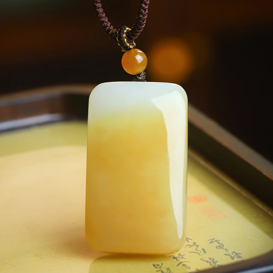 【孤品收藏】天然和田玉且末糖白无事牌子编绳吊坠女款品质珠宝玉坠