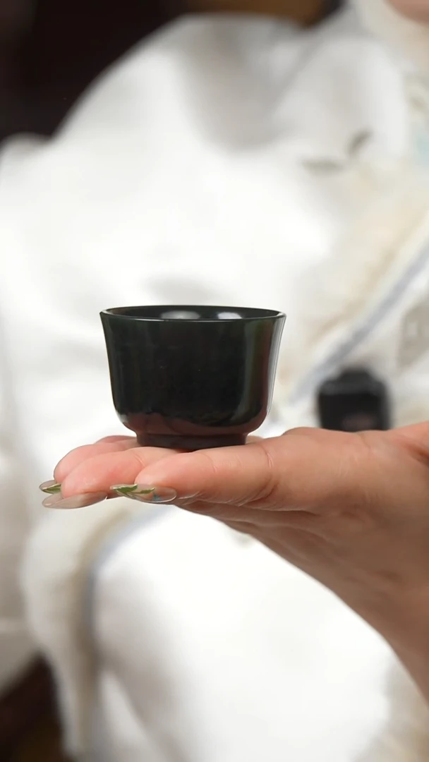未镶嵌和田玉把件茶杯（多样性发货）