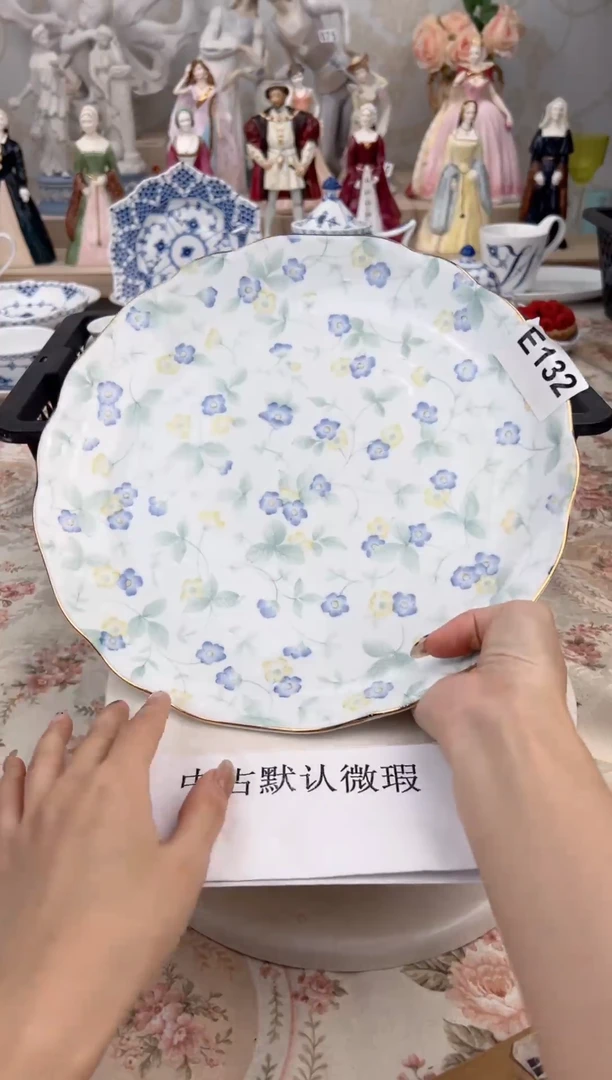 杯中古默认微瑕，新号开播，全场20包邮 E132
