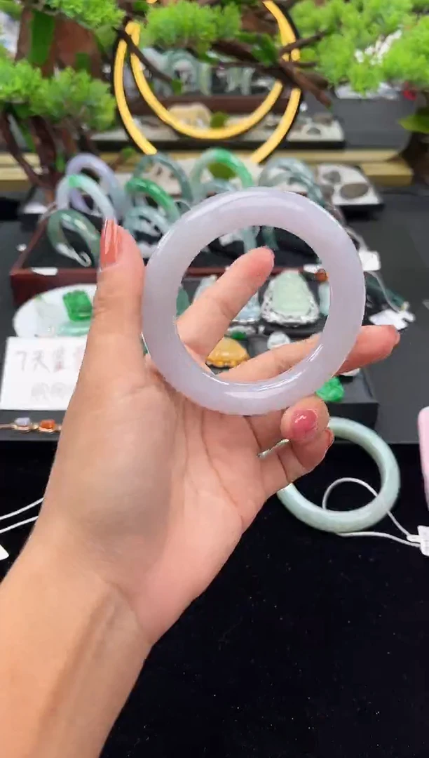 未镶嵌手镯翡翠手镯
