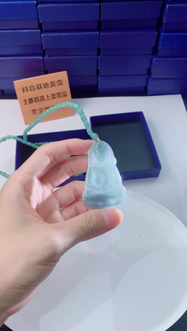 翡翠未镶嵌颈饰1111111111