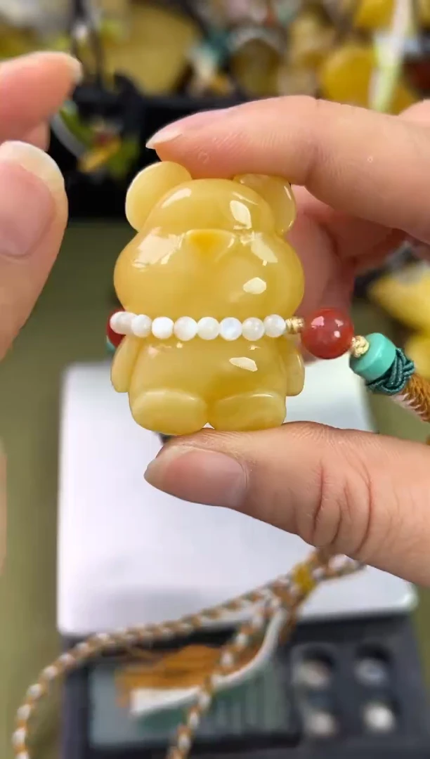 裸石琥珀未镶嵌琥珀蜜蜡吊坠