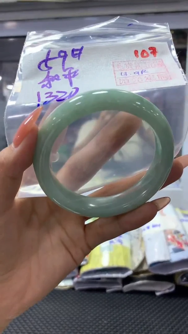未镶嵌定制翡翠和****美107毛货需精细抛光定制+多样性发1+1320