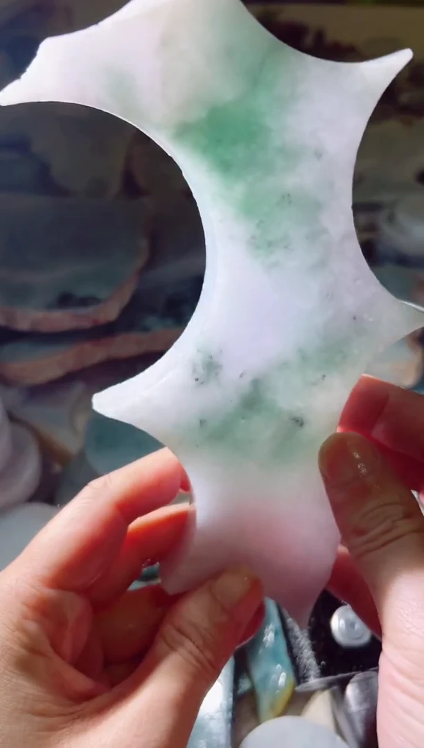 【闪购商品】翡翠颈饰未镶嵌翡翠A货小猫75